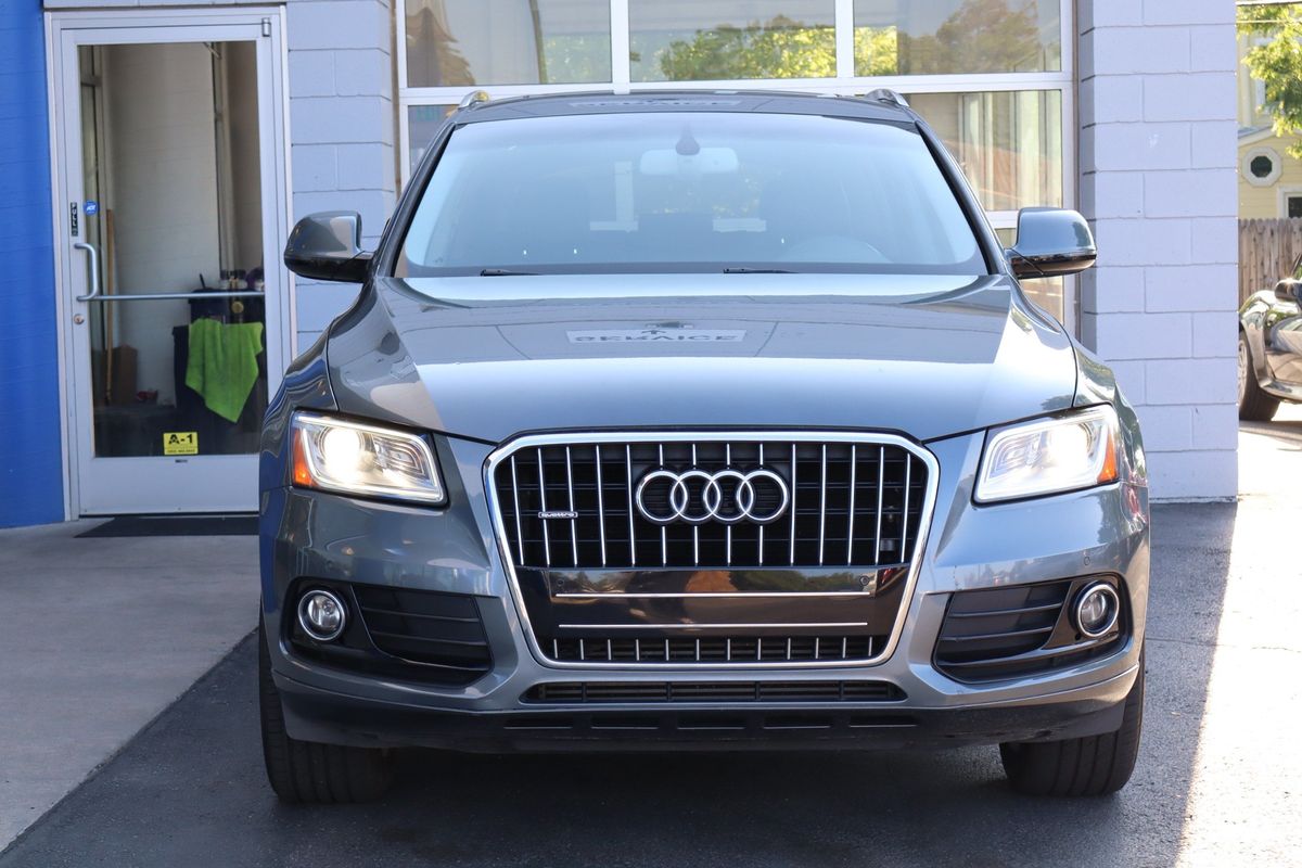 2017 Audi Q5 2.0T quattro Premium Plus