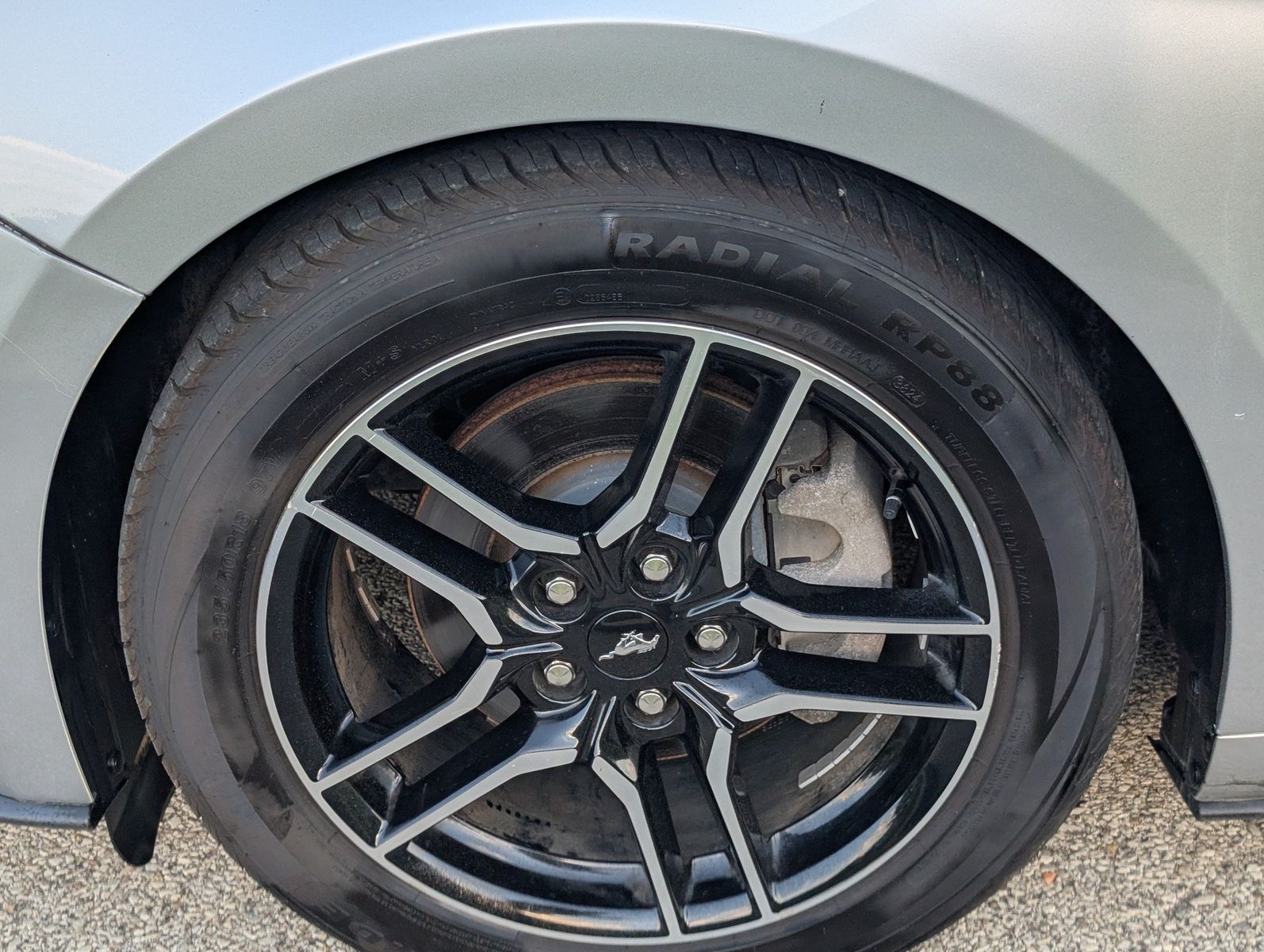 2020 Ford Mustang 37
