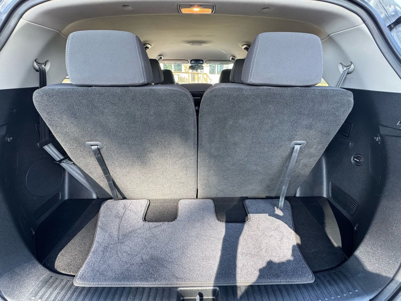 2019 Kia Sorento LX S photo 22