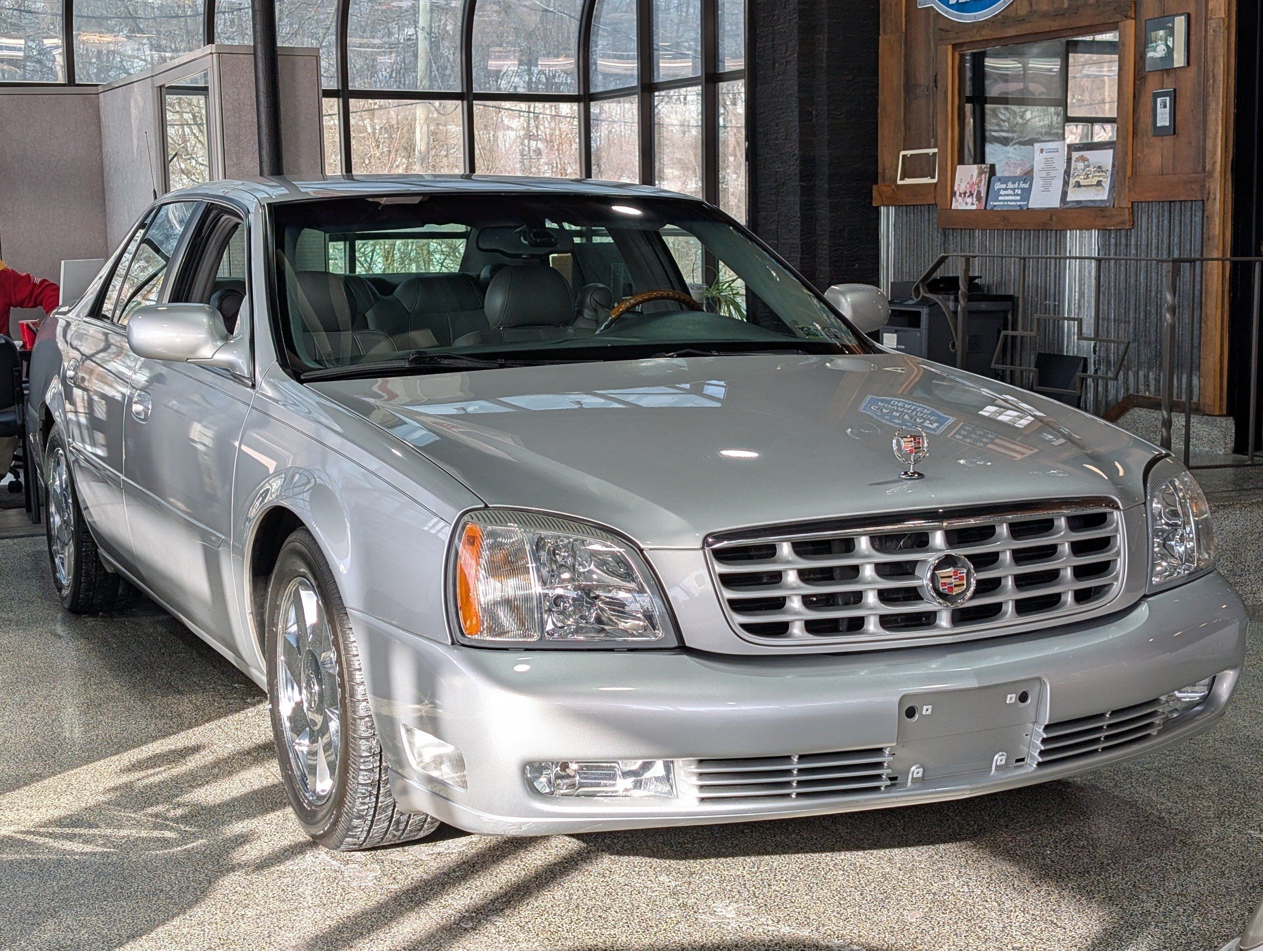 2003 Cadillac DeVille DTS's photo