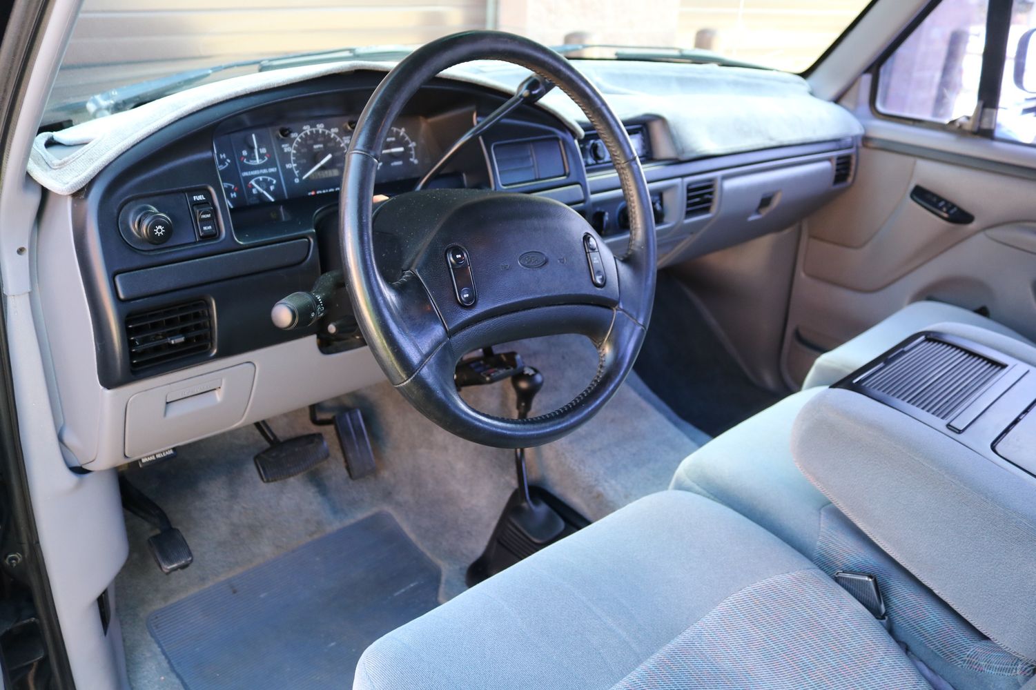 1996 Ford F-250 XLT | Victory Motors of Colorado