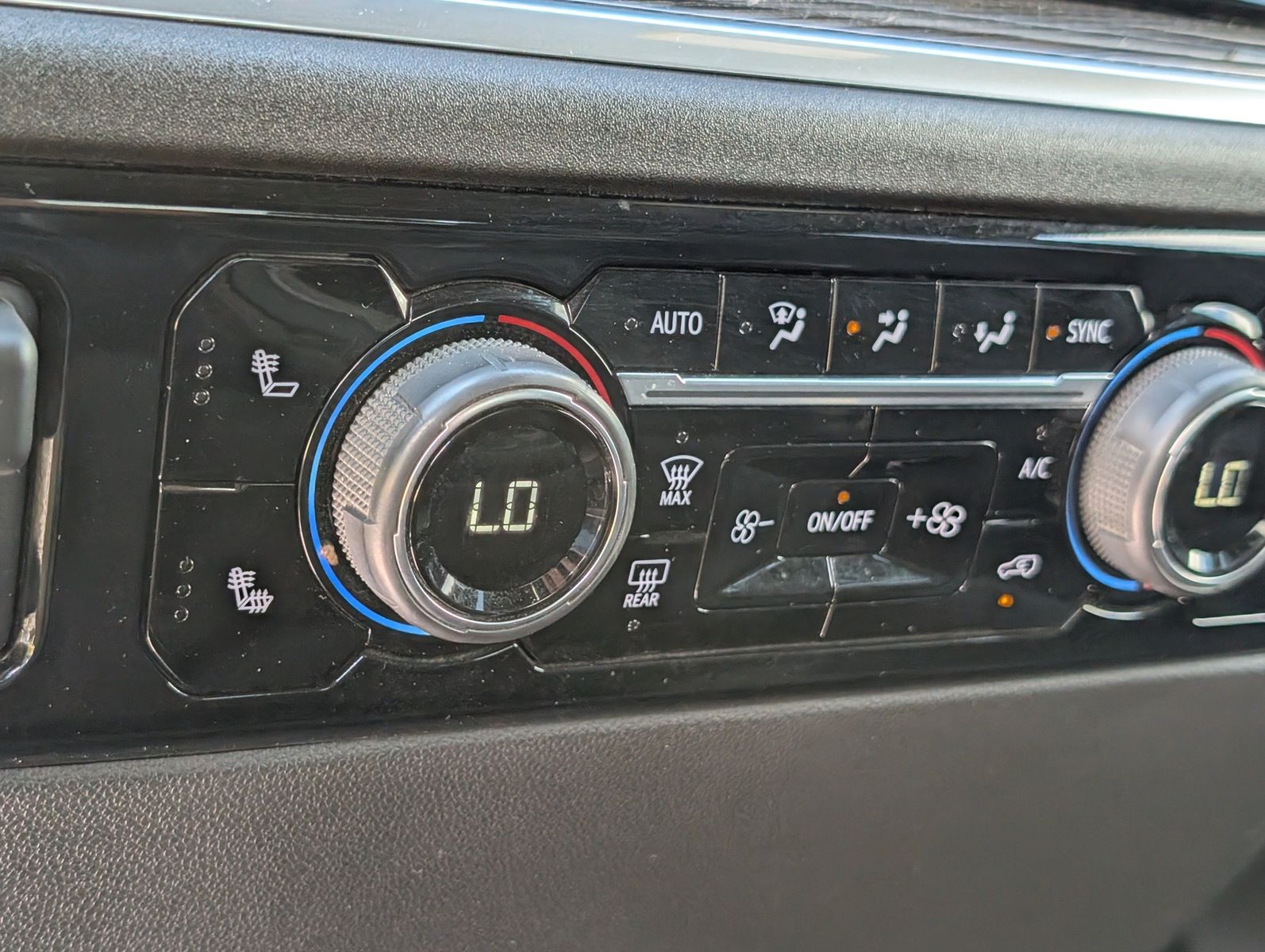 2025 Chevrolet Silverado 2500HD 45