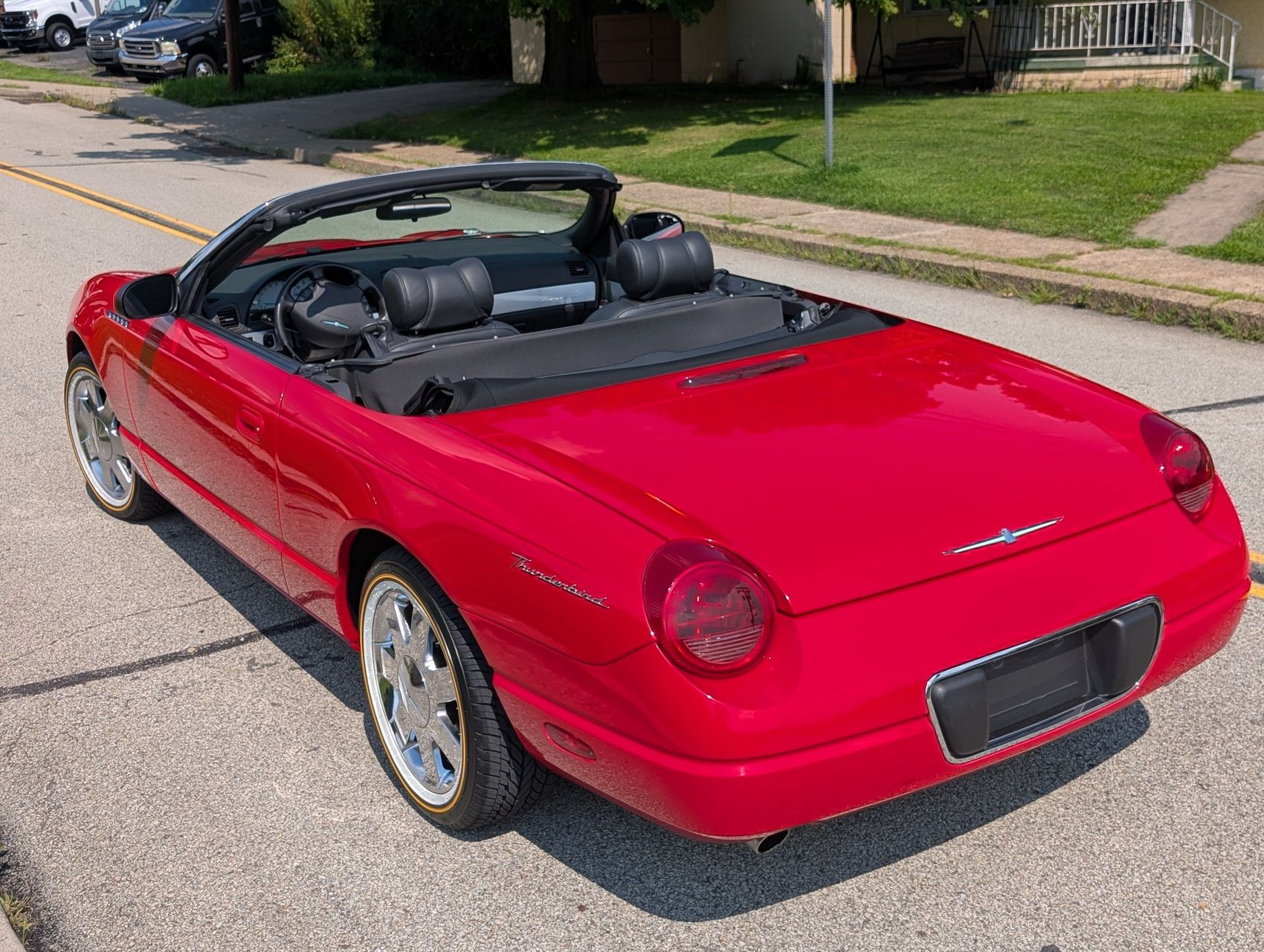 2002 Ford Thunderbird 59