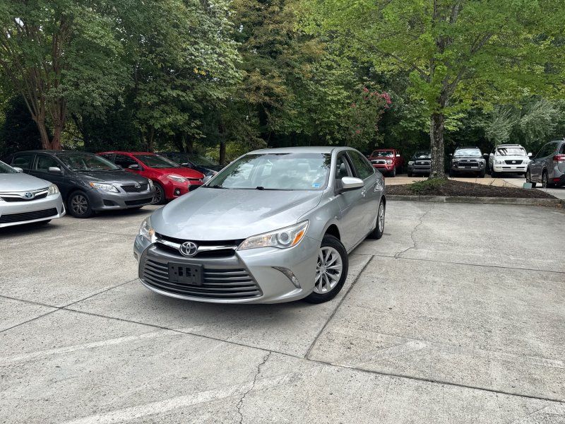 2017 Toyota Camry LE/SE/XLE/XSE