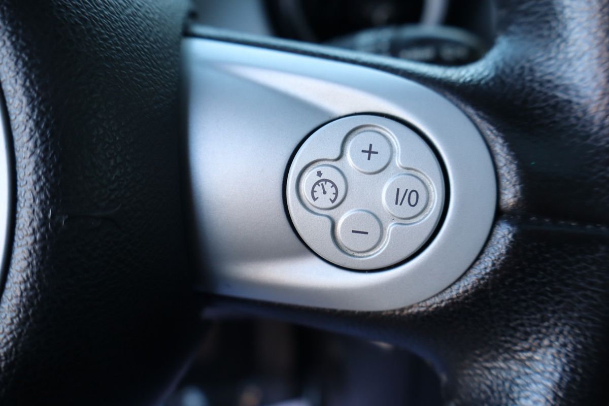 2009 MINI Cooper Base