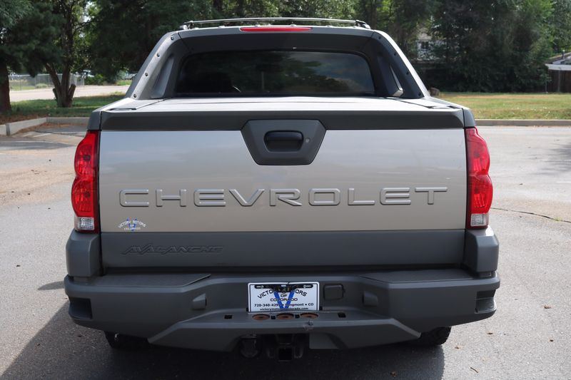 2002 Chevrolet Avalanche LT | Victory Motors of Colorado