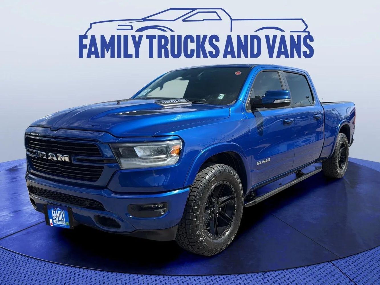 2019 RAM 1500 Laramie 4x4 Crew Cab 6'4's photo