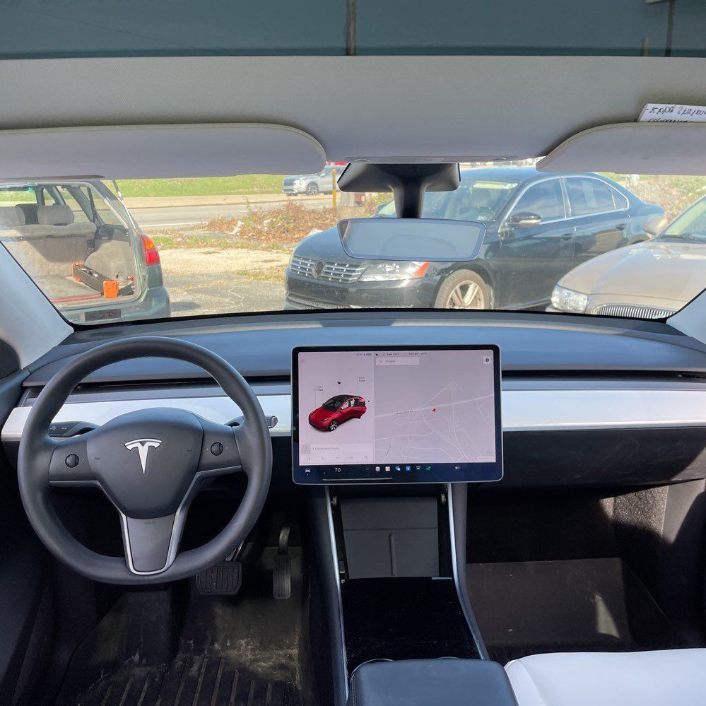 2020 Tesla Model Y 21