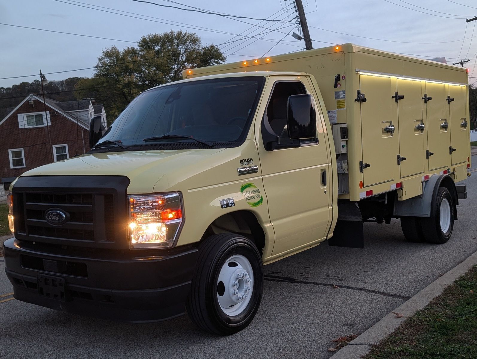 2021 Ford E-Series 68