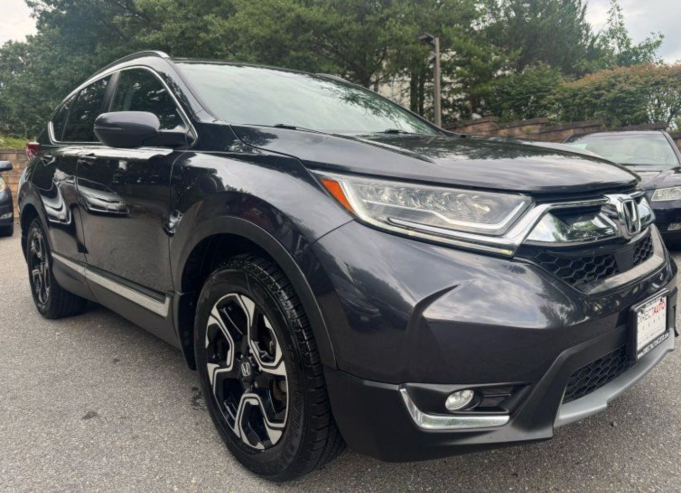 2017 Honda CR-V Touring's photo