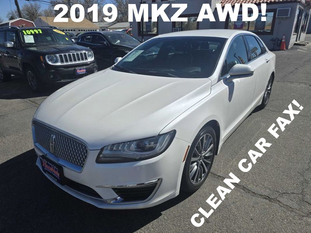 White 2019 Lincoln MKZ AWD Sedan All-Wheel Drive 6-Speed Automatic