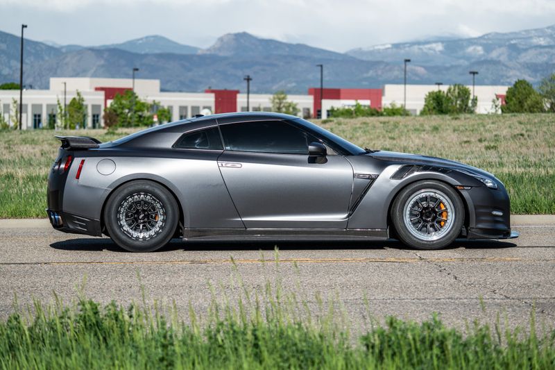 2013 Nissan GT-R | Auto Trends