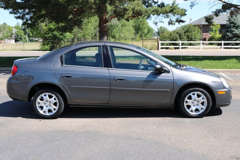 ぺ　ネオン　グレー　2台 2004 Dodge Neon SXT | Victory Motors of Colorado