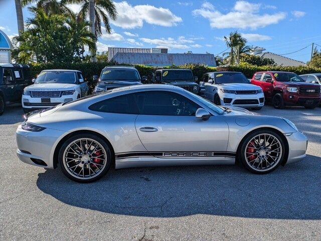 2017 Porsche 911 Carrera S photo 7