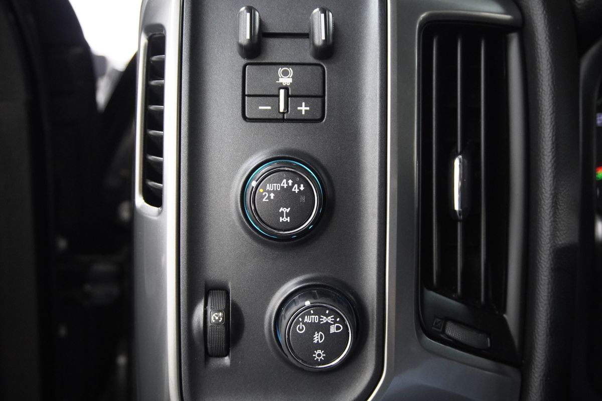 2017 Chevrolet Silverado 1500 2LT