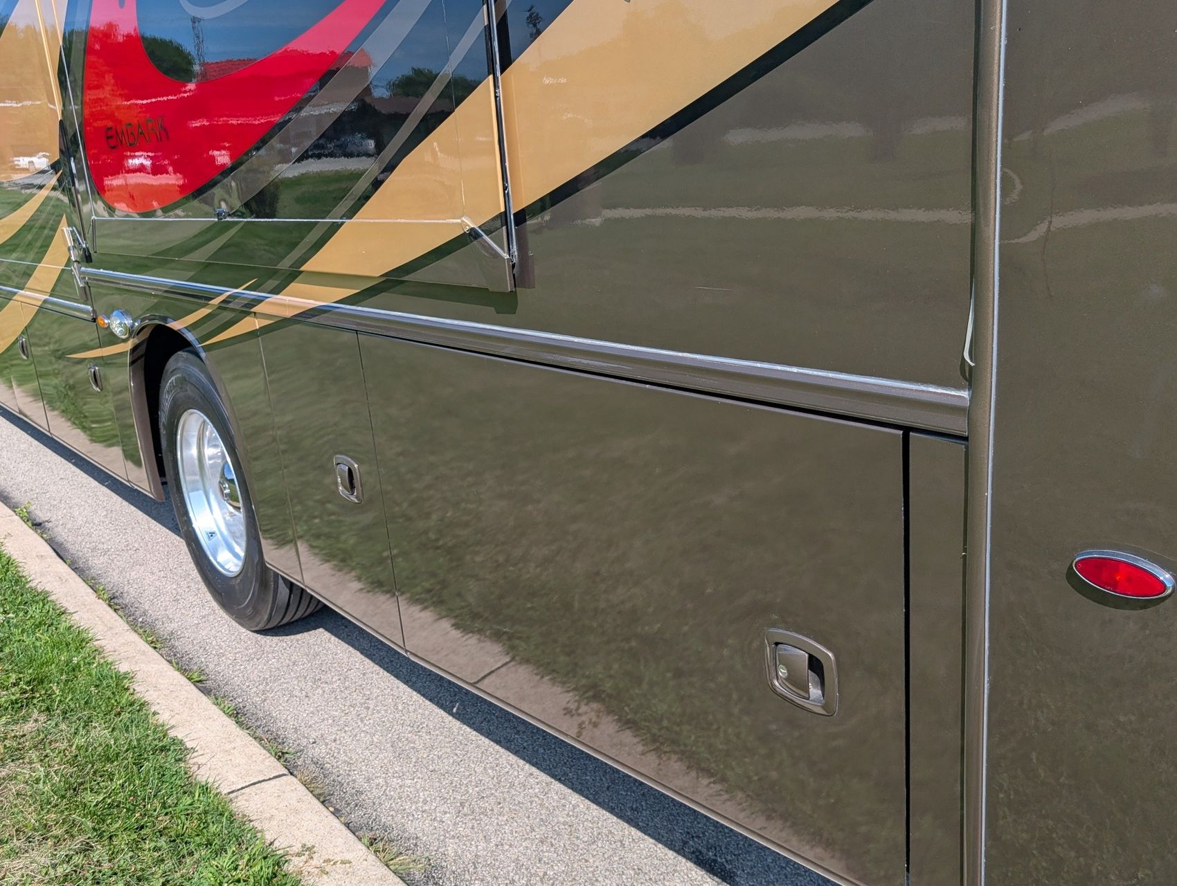 2019 Jayco Embark 239
