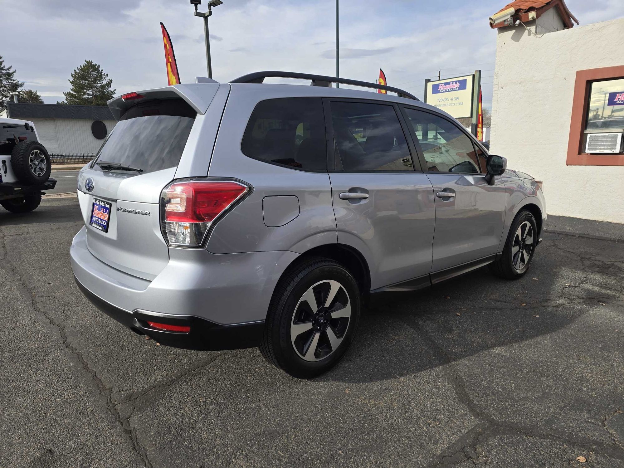 2018 Subaru Forester Premium photo 22