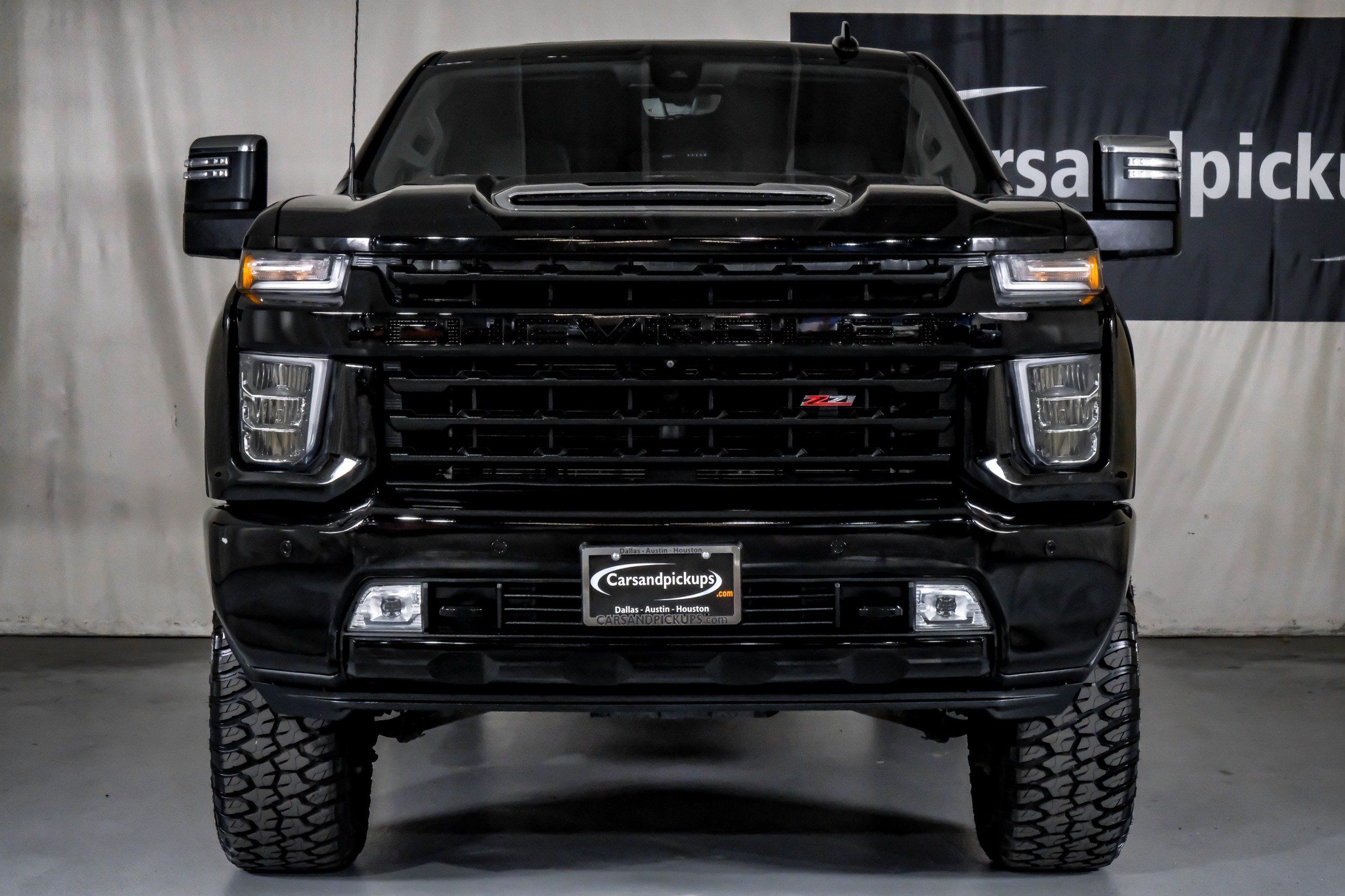 2020 Chevrolet Silverado 2500HD LTZ photo 2