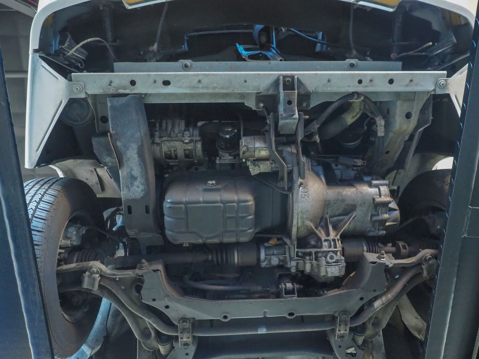 1990 Chrysler Le Baron 74