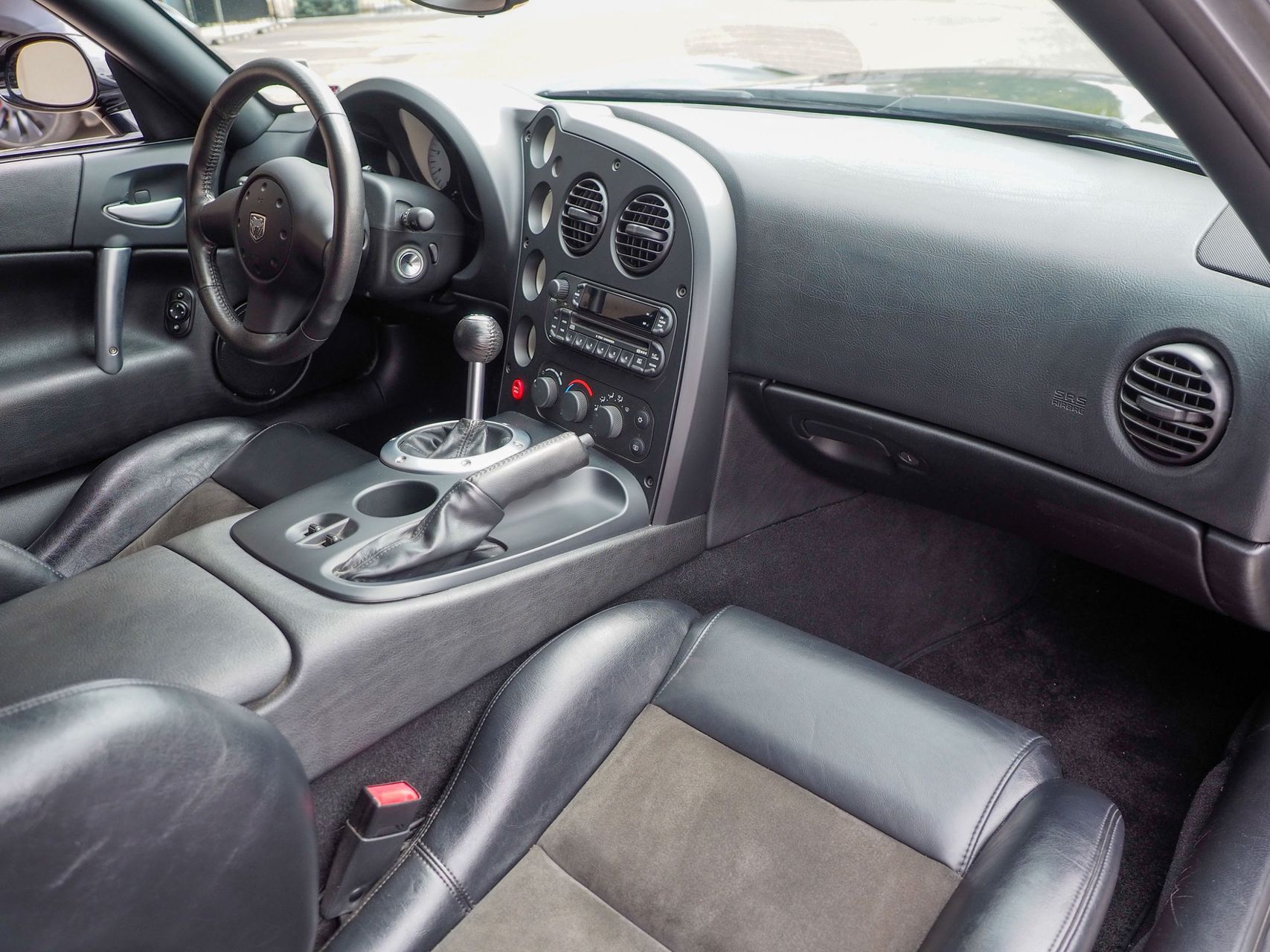 2006 Dodge Viper 50