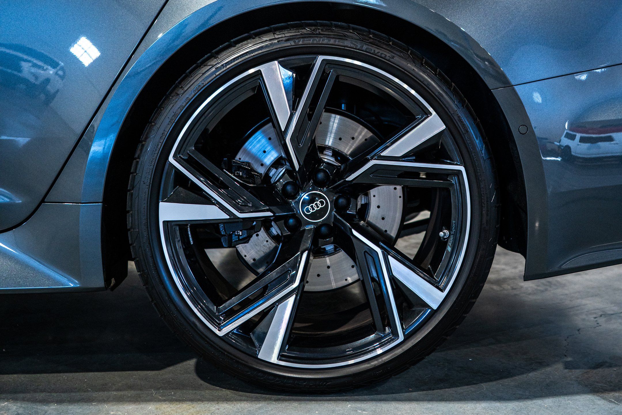 2022 Audi RS 6 Avant Base - Photo 11