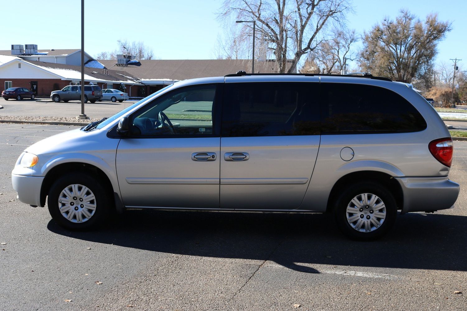 2006 Chrysler Town and Country LX | Victory Motors of Colorado