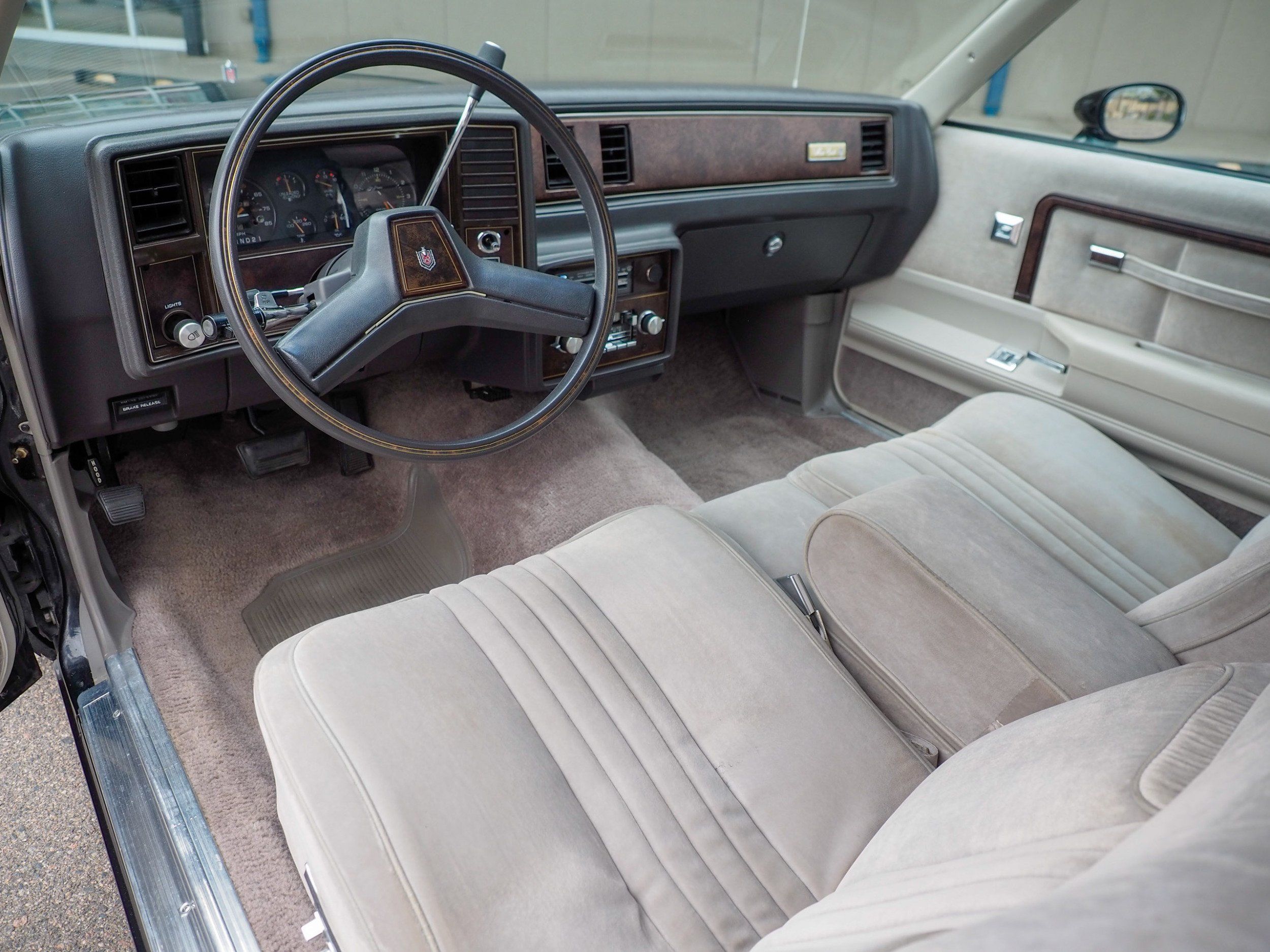 1984 Chevrolet Monte Carlo Black 