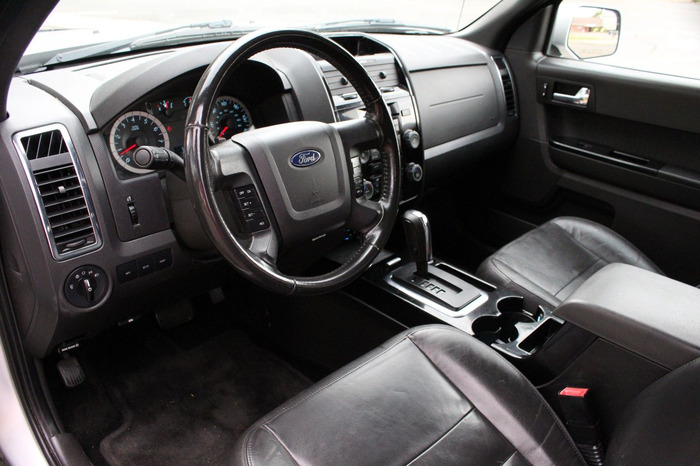 2012 Ford Escape Limited | Victory Motors of Colorado