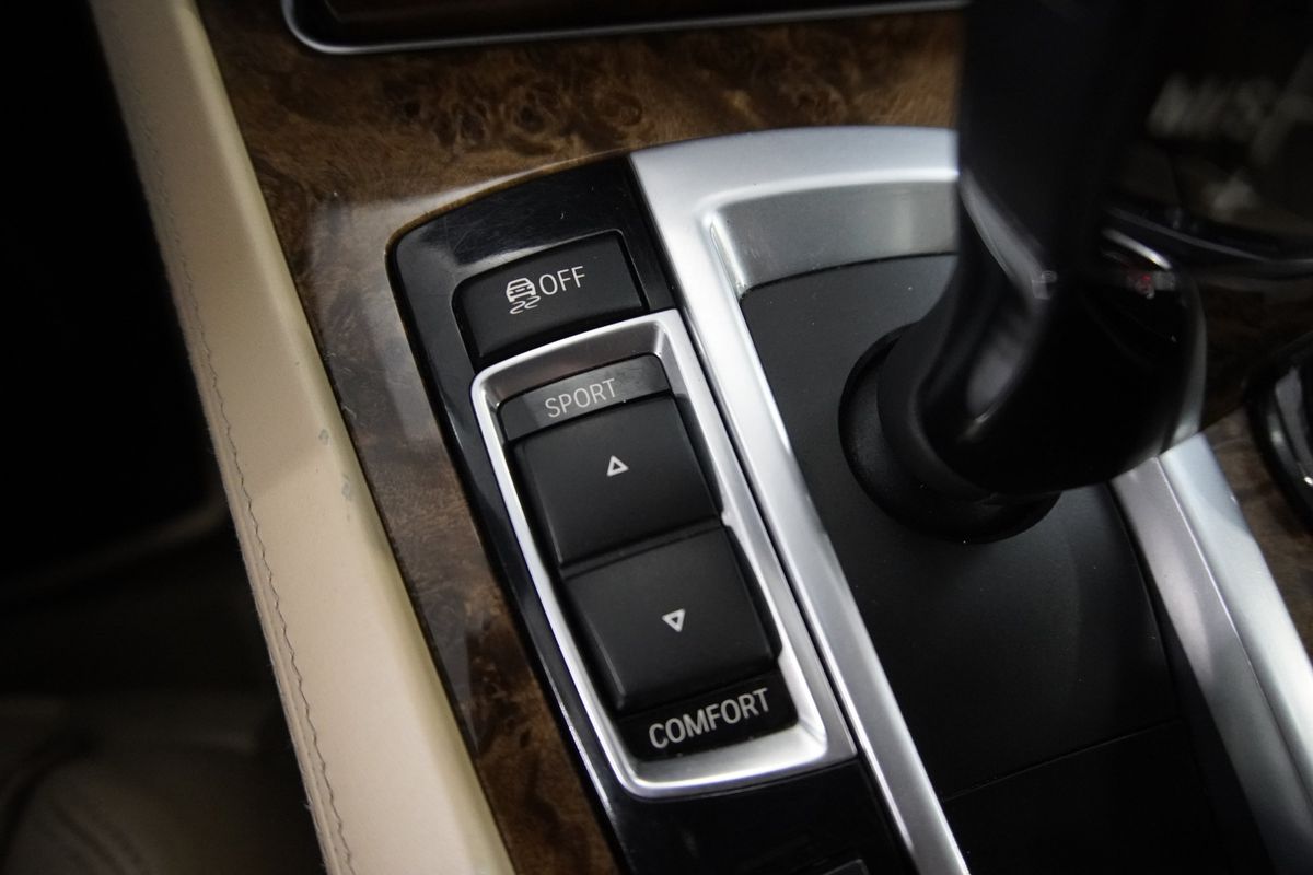 2013 BMW 7 Series 740Li xDrive
