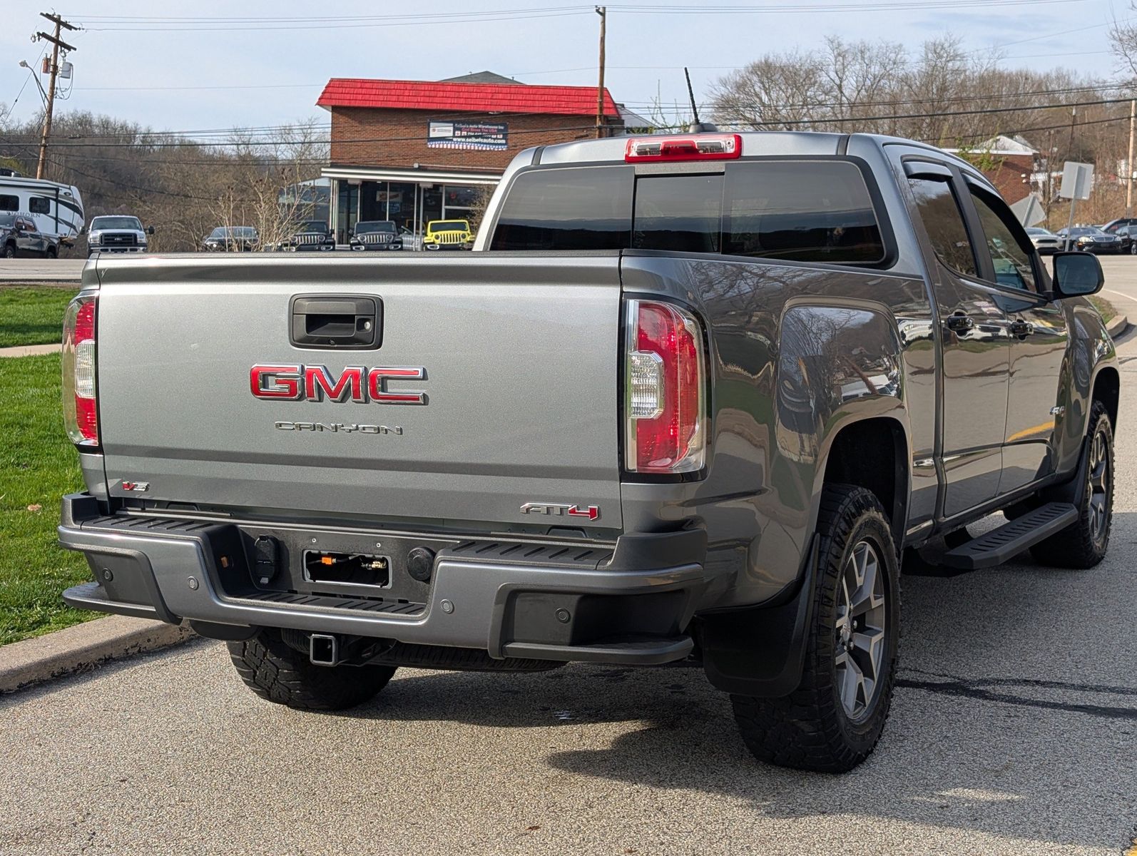 2022 GMC Canyon 9