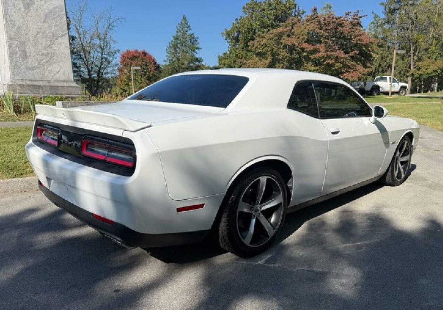 2019 Dodge Challenger R/T photo 7