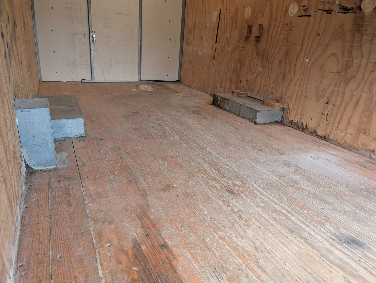 2015 Ford E-Series 72