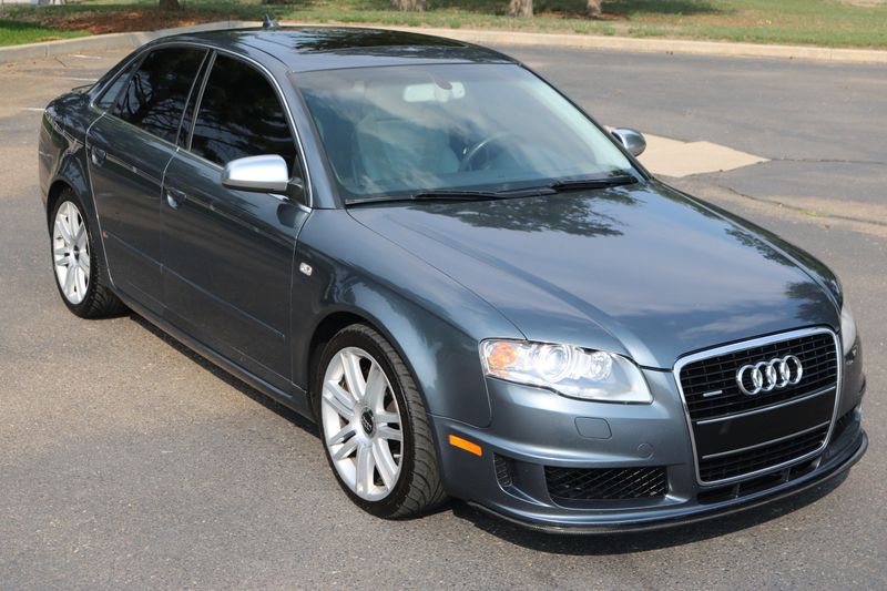 2007 Audi S4 Photos