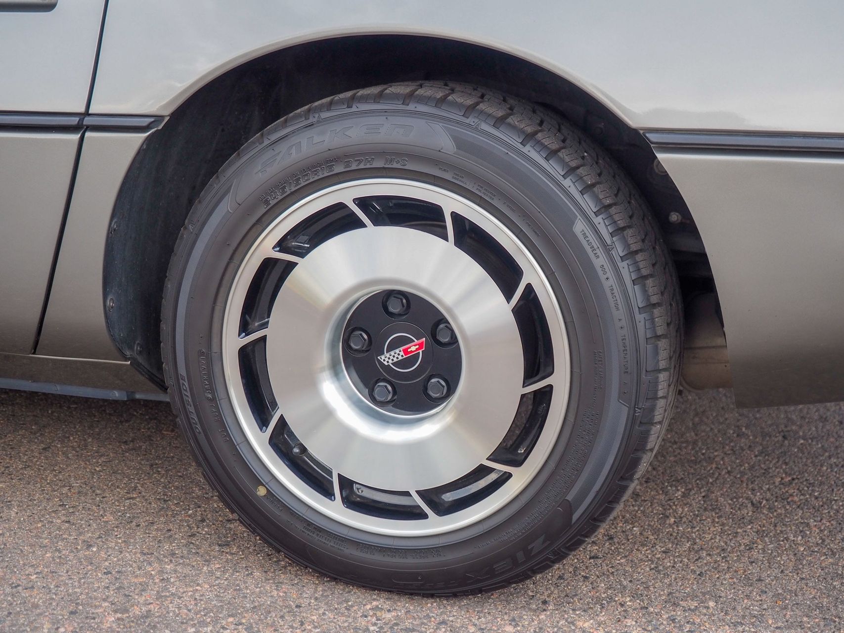 1985 Chevrolet Corvette 31