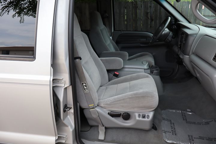 2002 Ford Excursion XLT | Victory Motors of Colorado