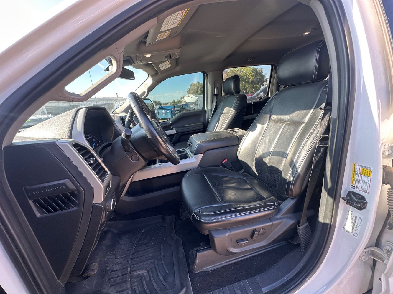 2020 Ford F-350 photo 12