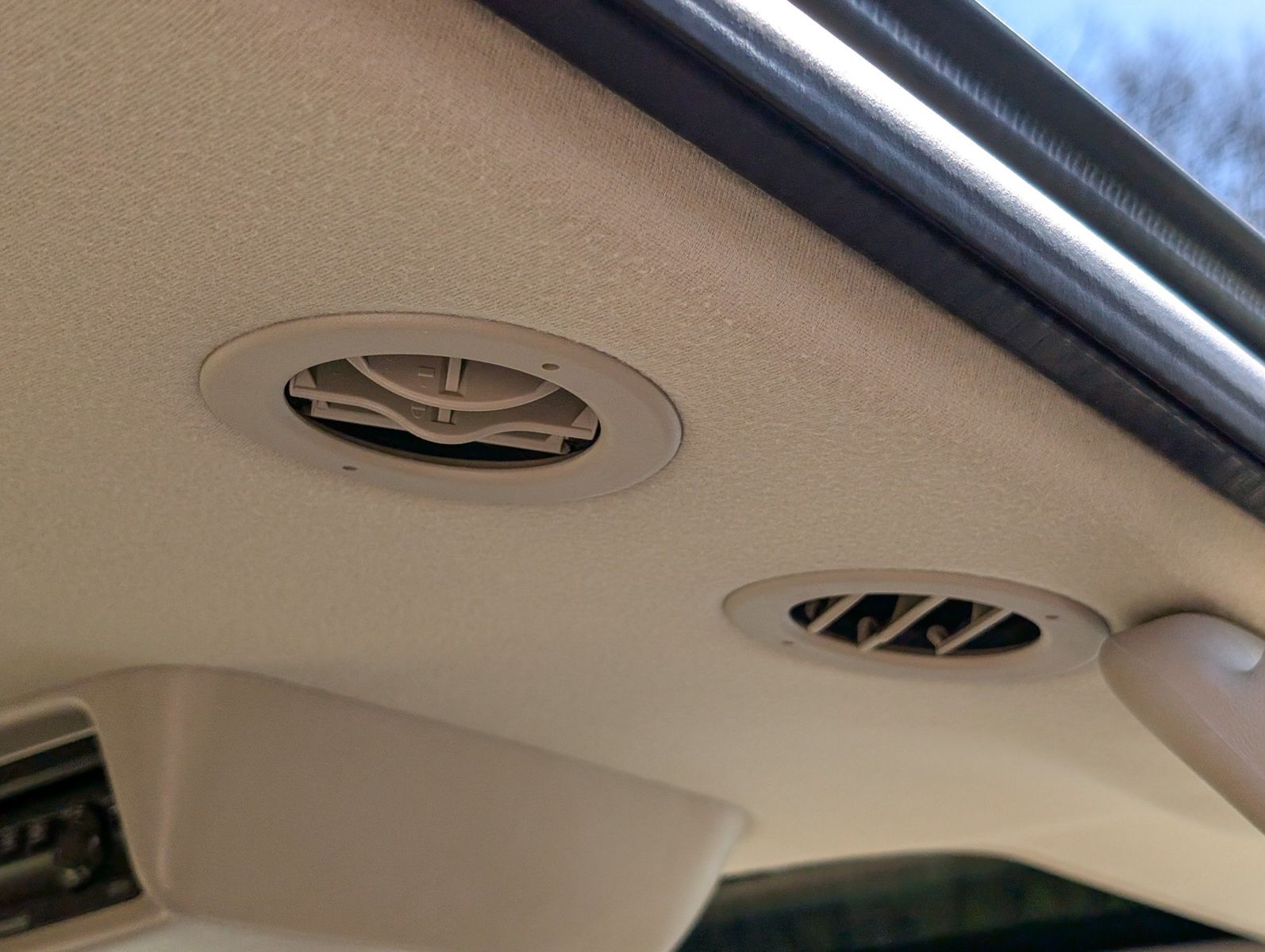 2004 Cadillac Escalade ESV 160