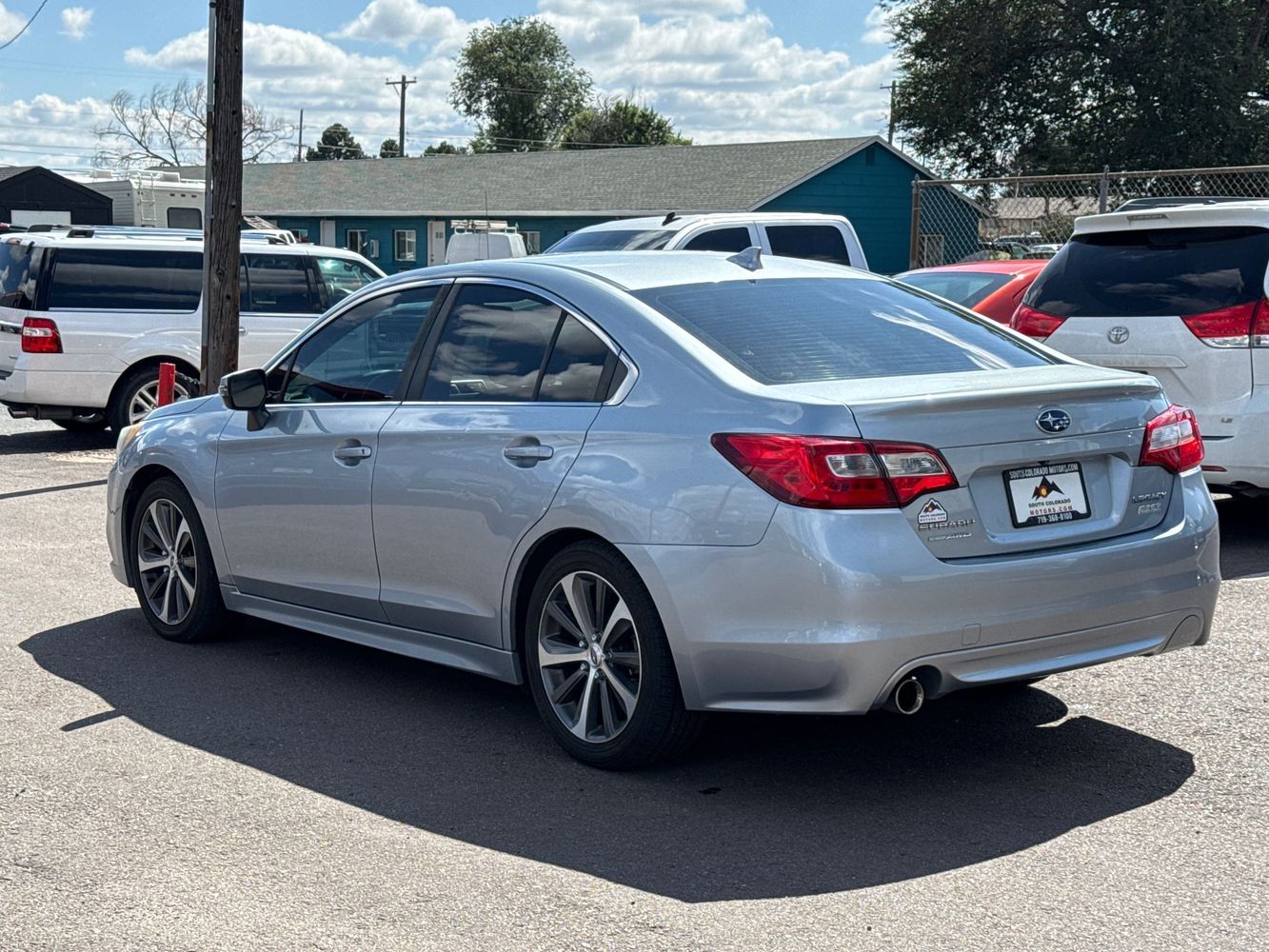 2016 Subaru Legacy 2.5i Limited photo 5