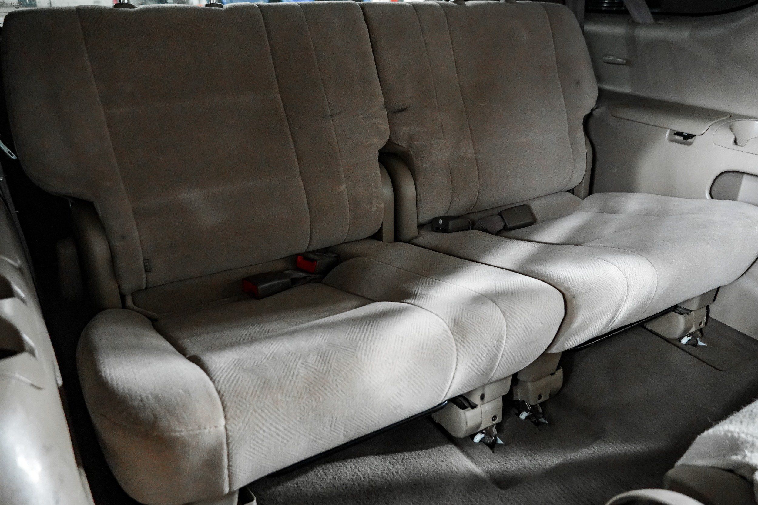 2004 Toyota Sequoia SR5 - Photo 31