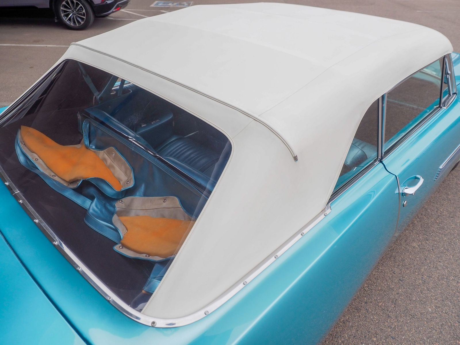 1963 Pontiac Bonneville 33
