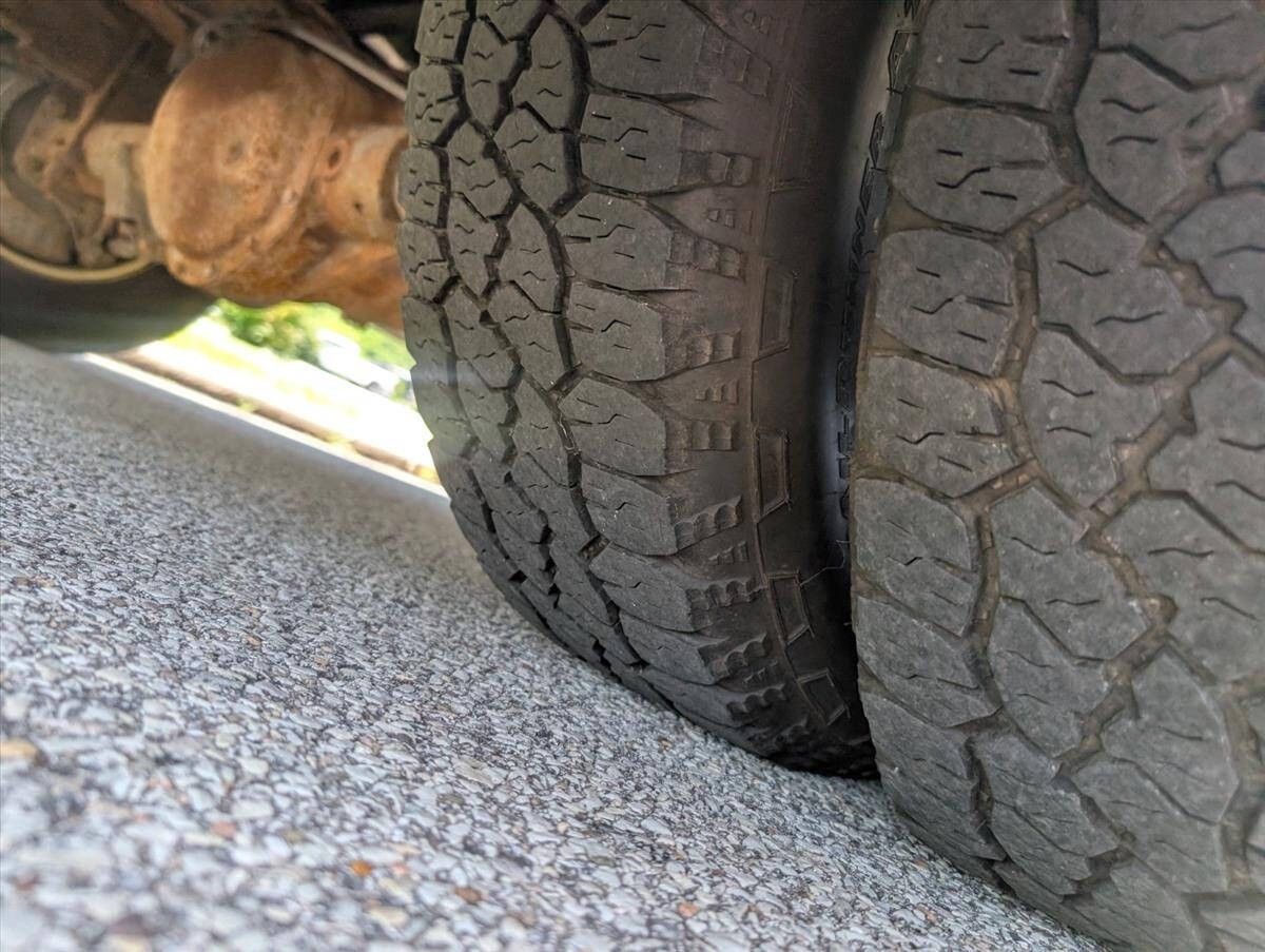 2008 Chevrolet Express Cutaway 37