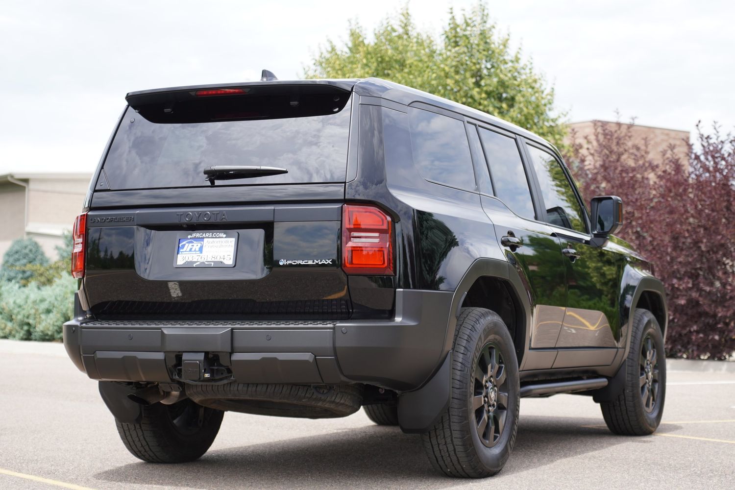 2024 Toyota Land Cruiser photo 3