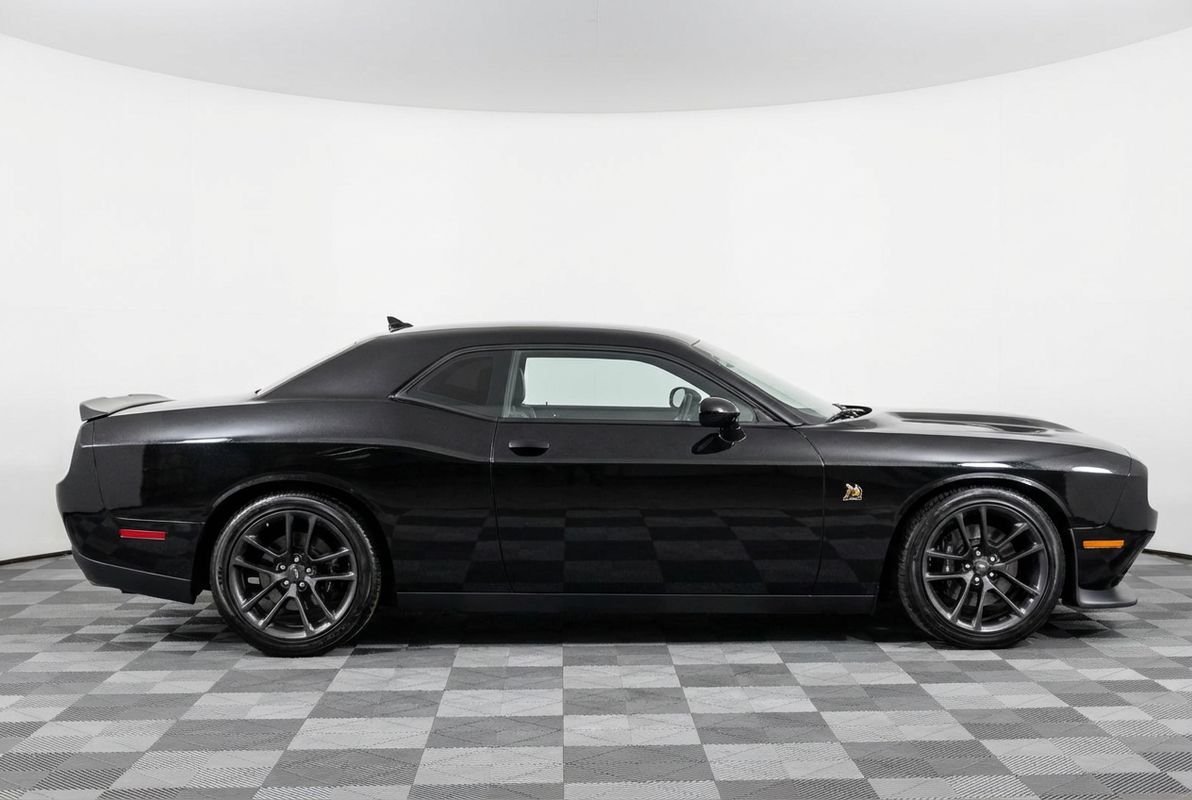 2022 Dodge Challenger R/T Scat Pack