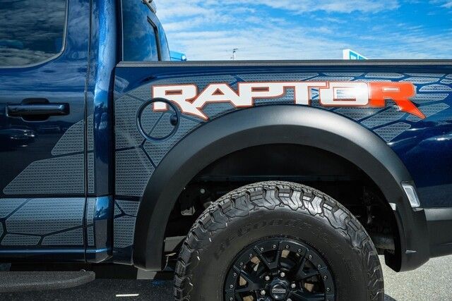 2023 Ford F-150 Raptor photo 10