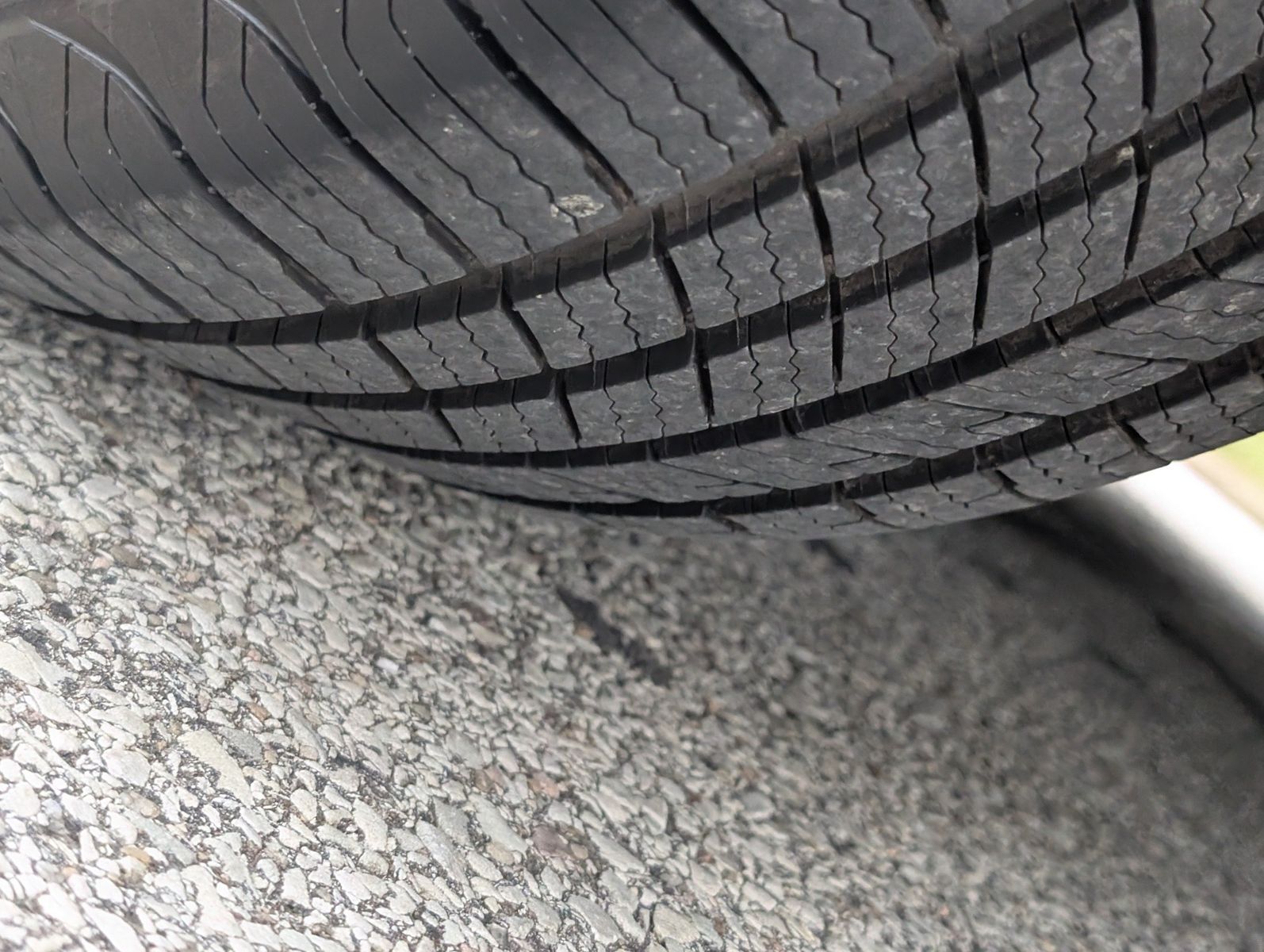 2005 Cadillac DeVille 64