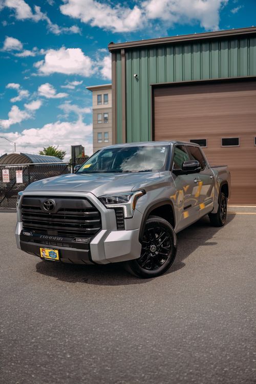 Featured Vehicle Image