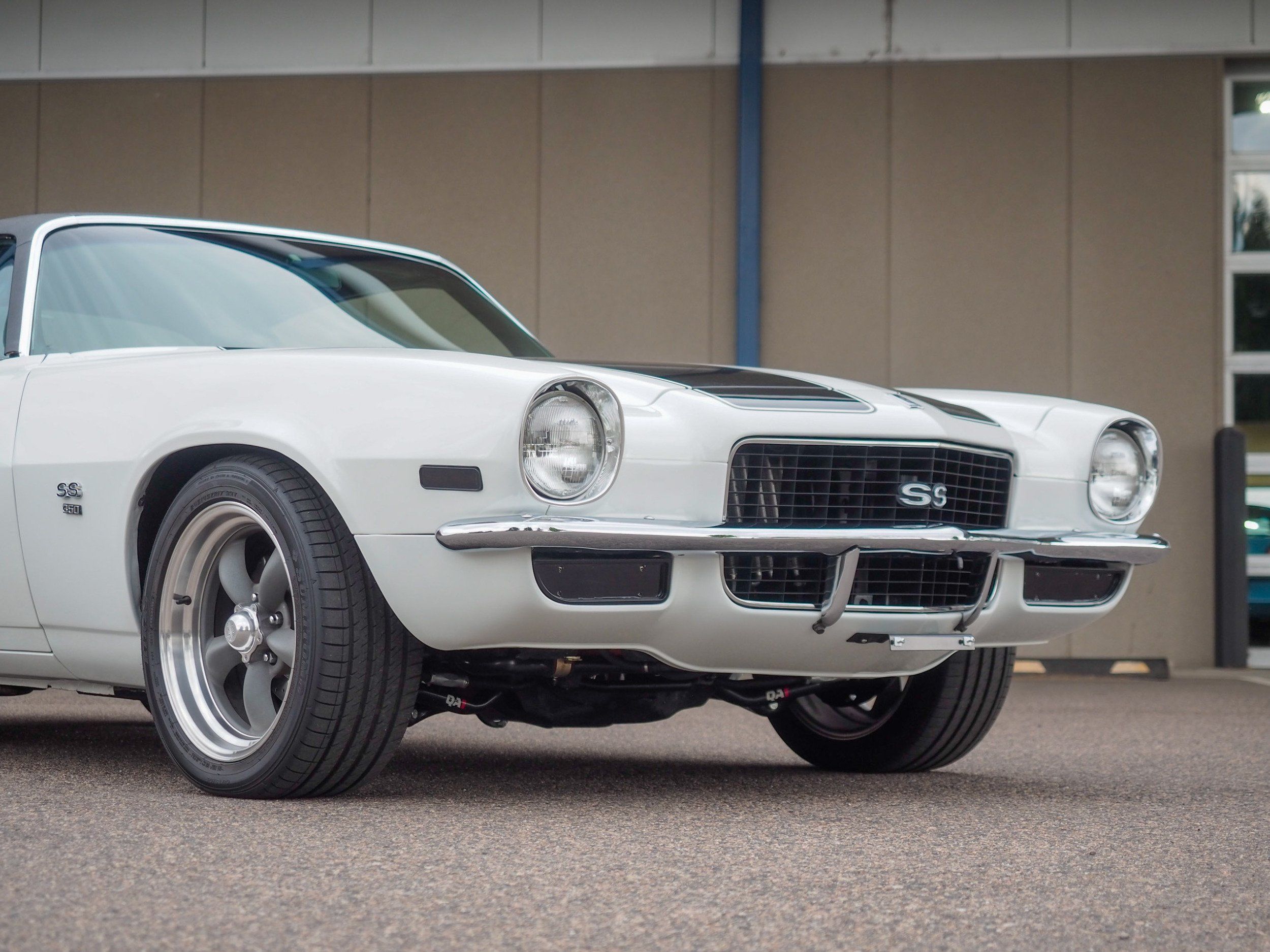 1970 Chevrolet Camaro White 350