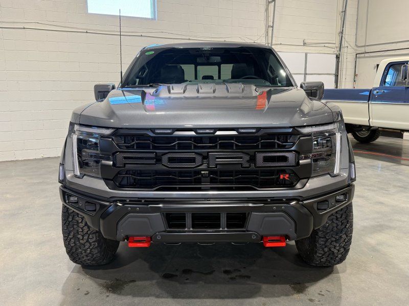 2025 Ford F-150 Raptor R, photo 8