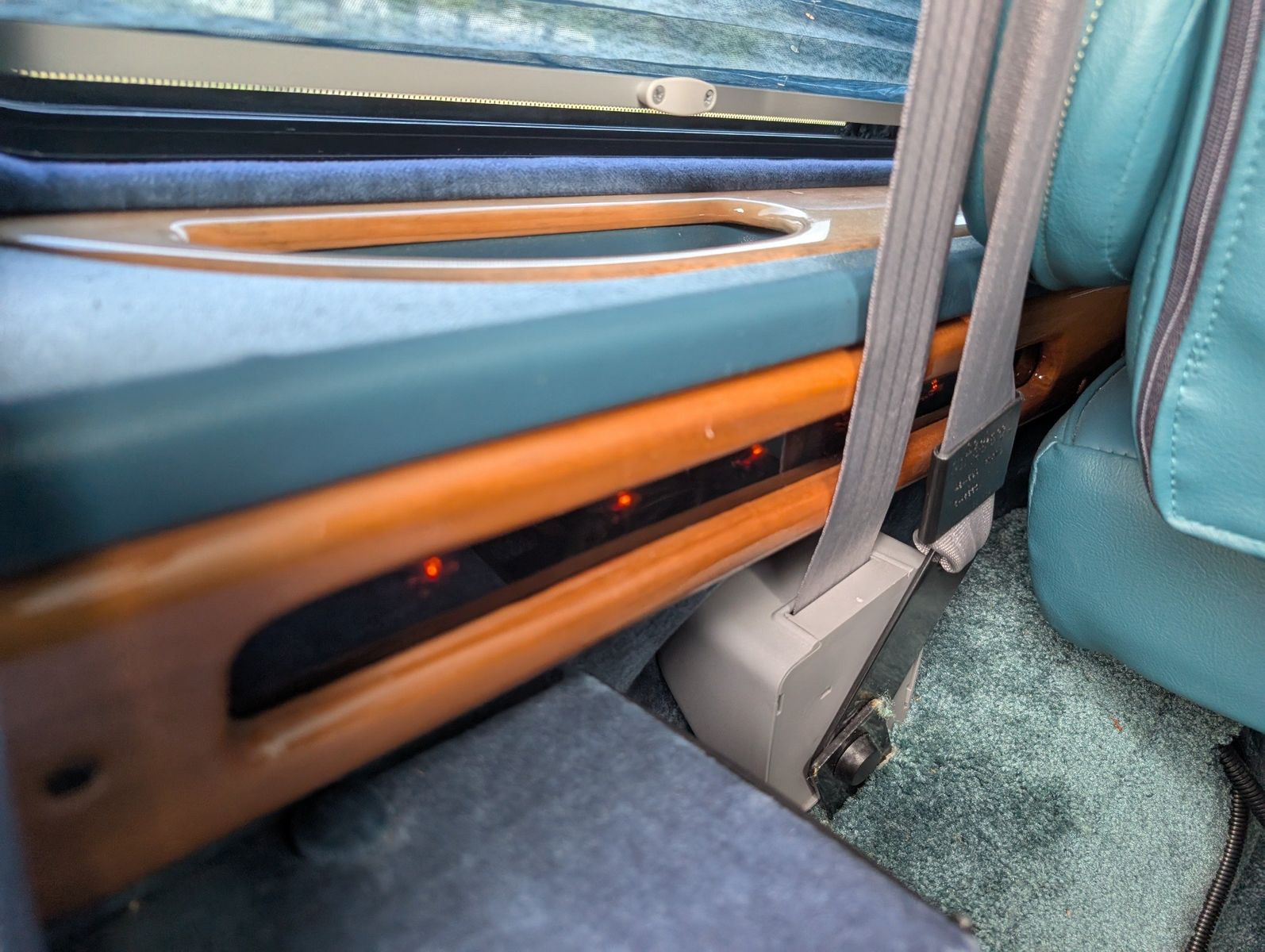 1997 Chevrolet Express G1500 94