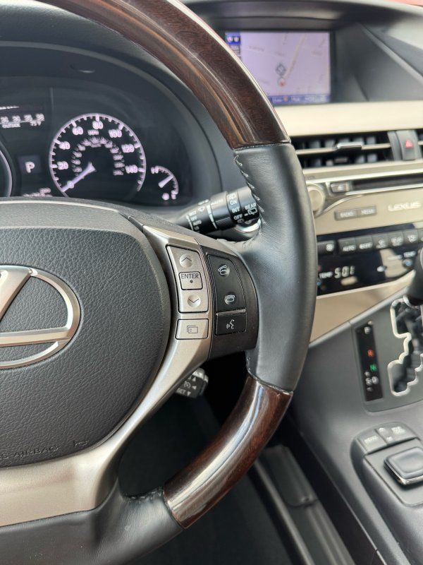 2015 Lexus RX 450h photo 15